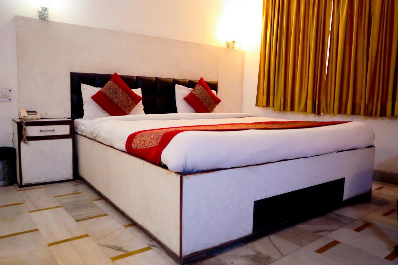 Hotel India International 新德里 外观 照片