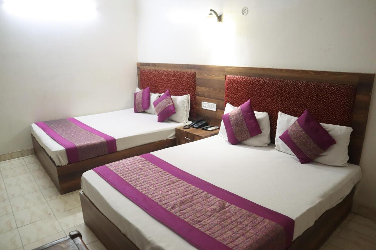 Hotel India International 新德里 外观 照片